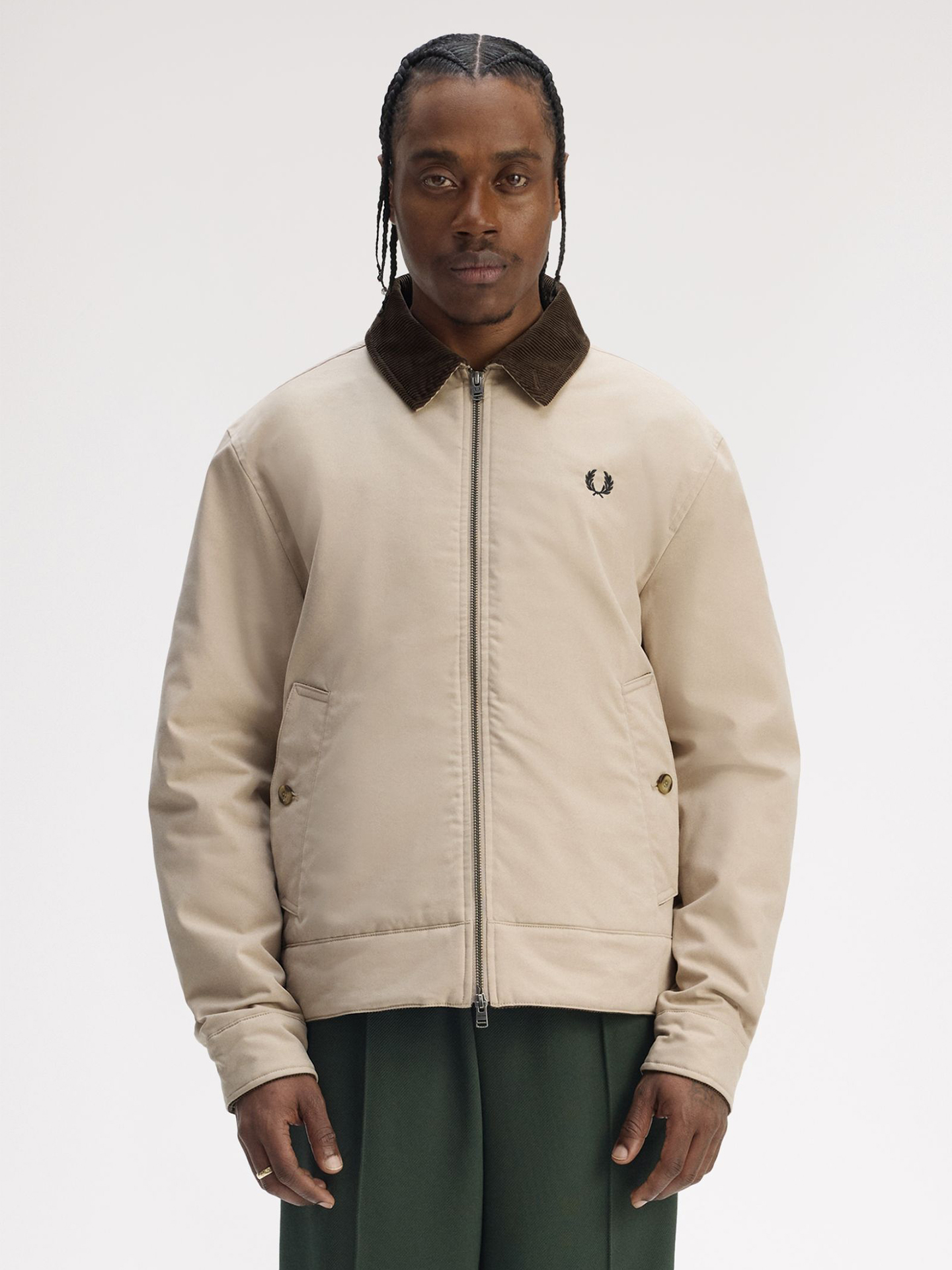 Blusão com Gola de Contraste J8535