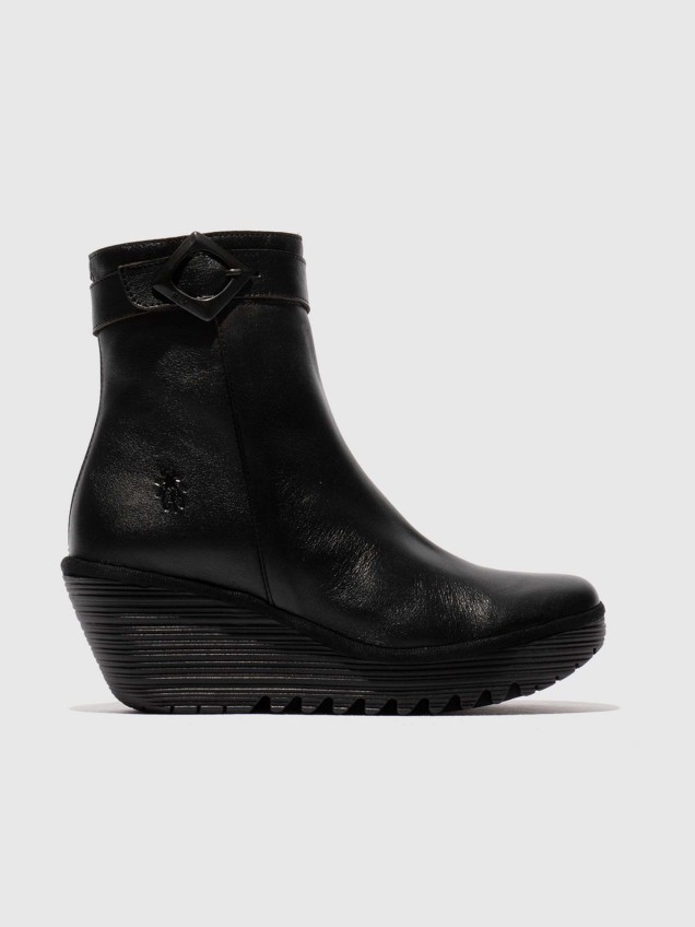 Botas de Cunha YUJI596FLY