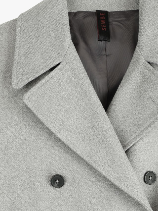 Casaco com Gola de Lapela