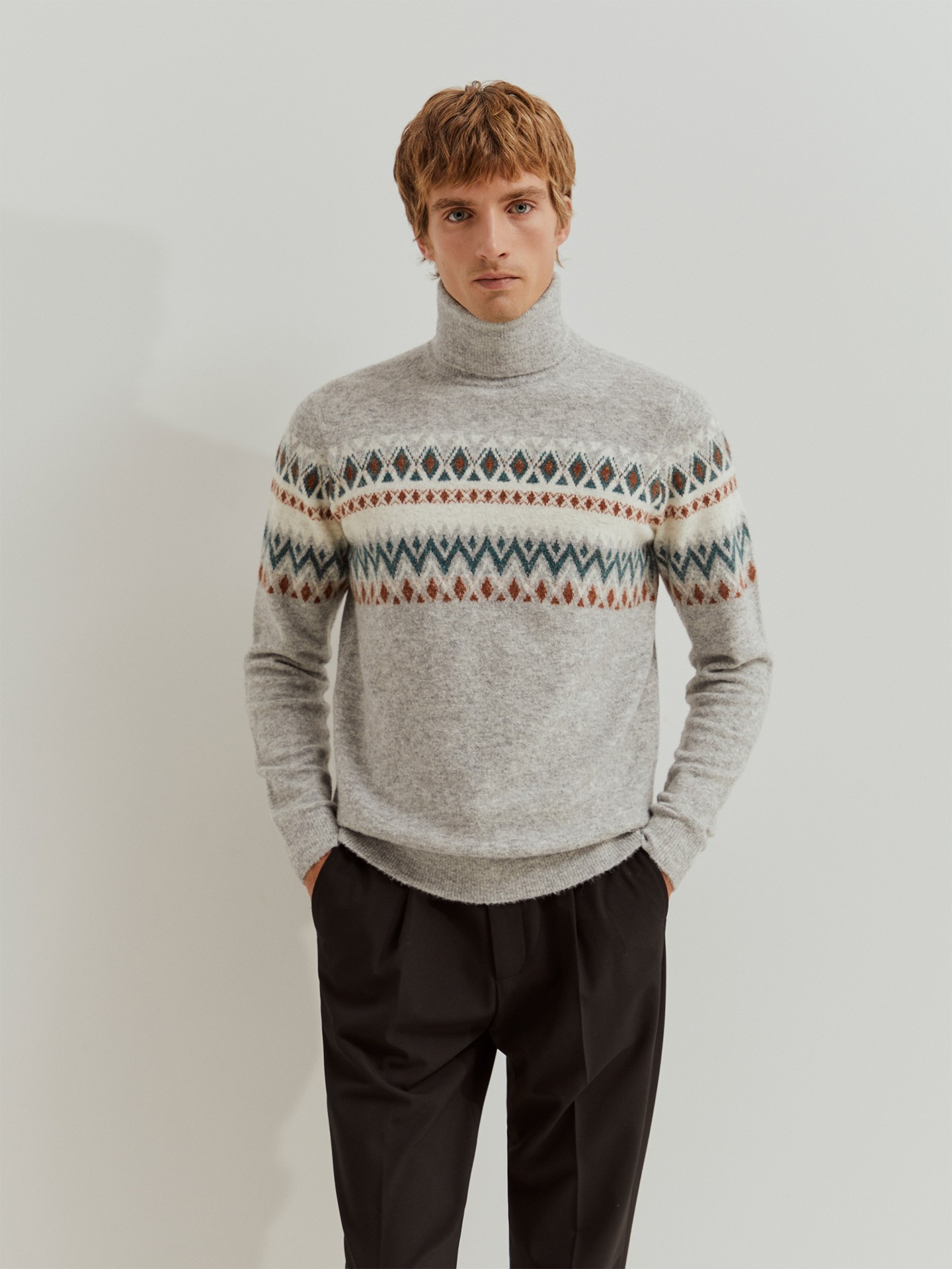 Camisola de Gola Alta em Malha