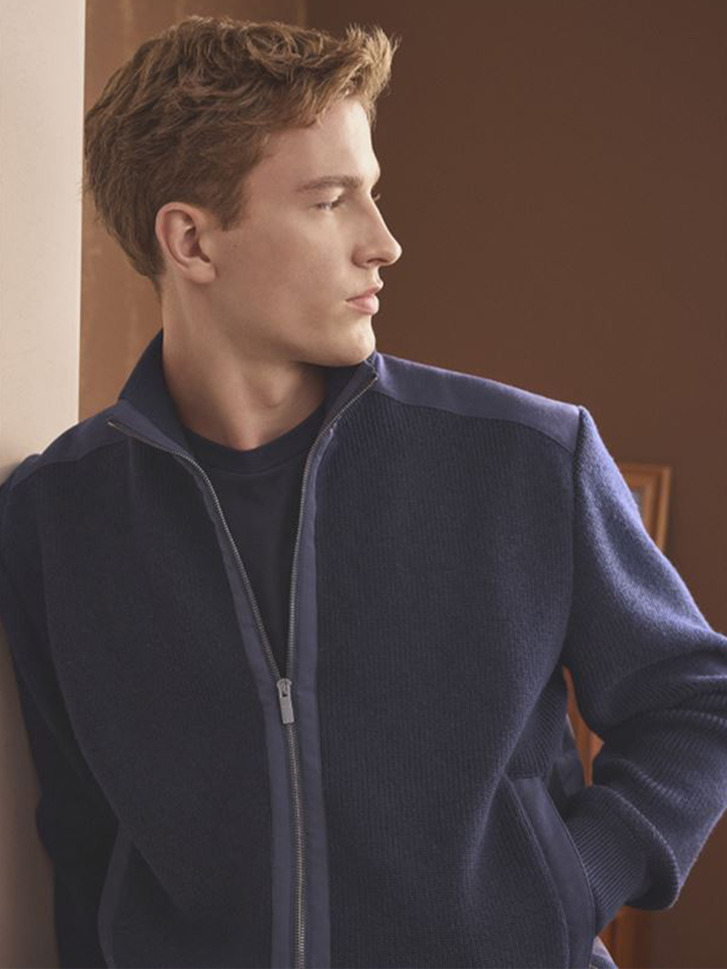 Blusão de Malha com Gola Alta