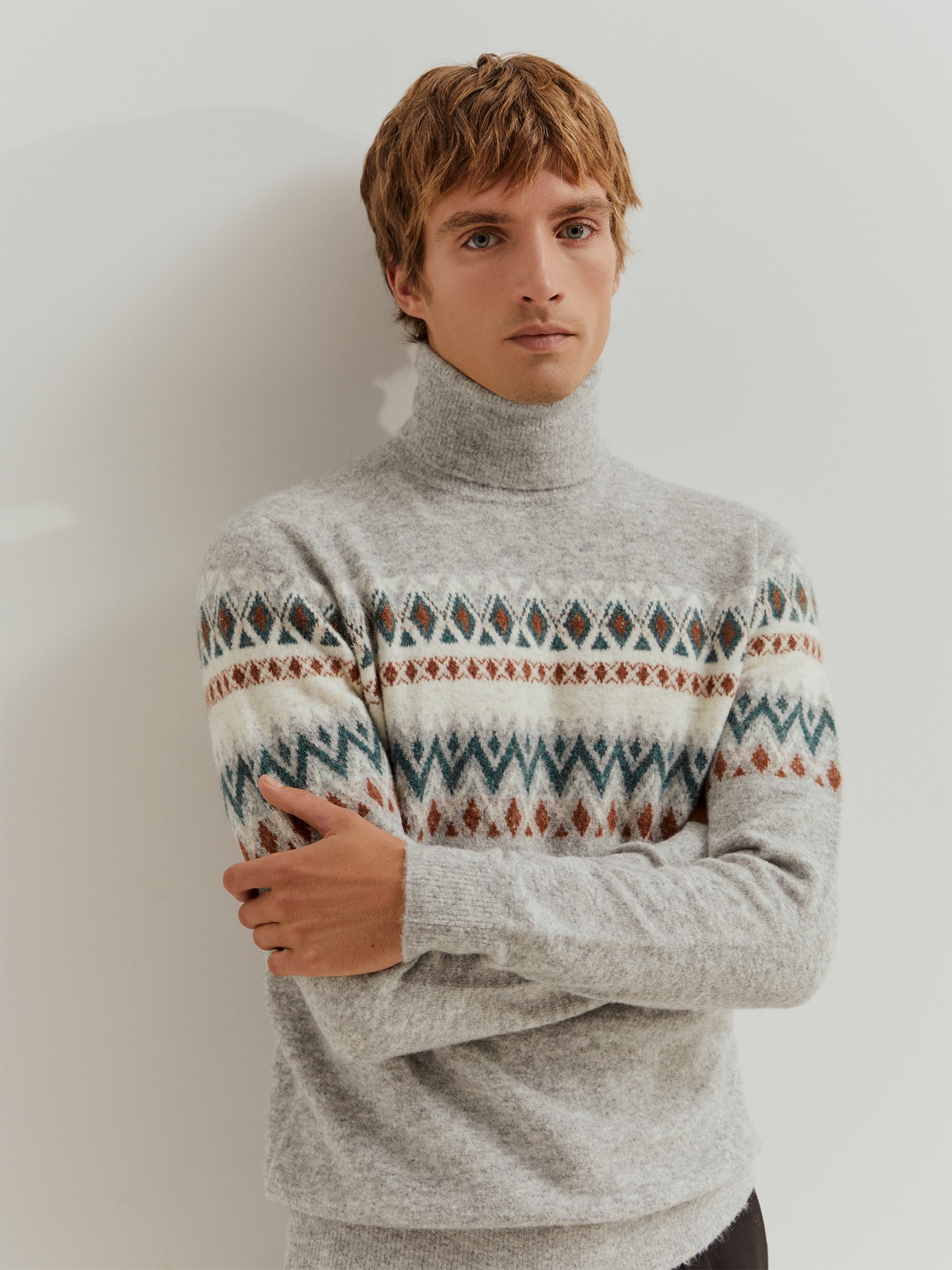 Camisola de Gola Alta em Malha