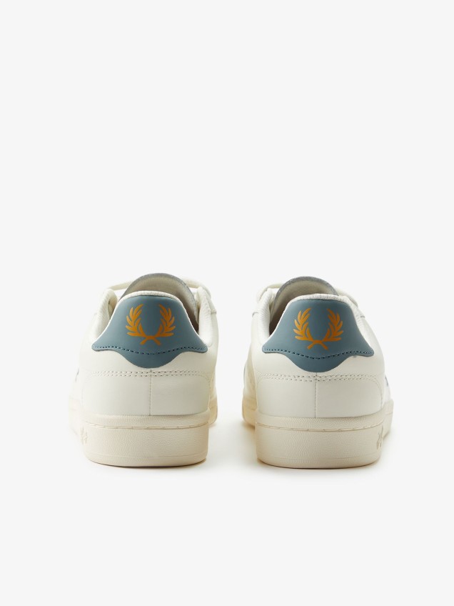 Sapatilhas em Pele B6312