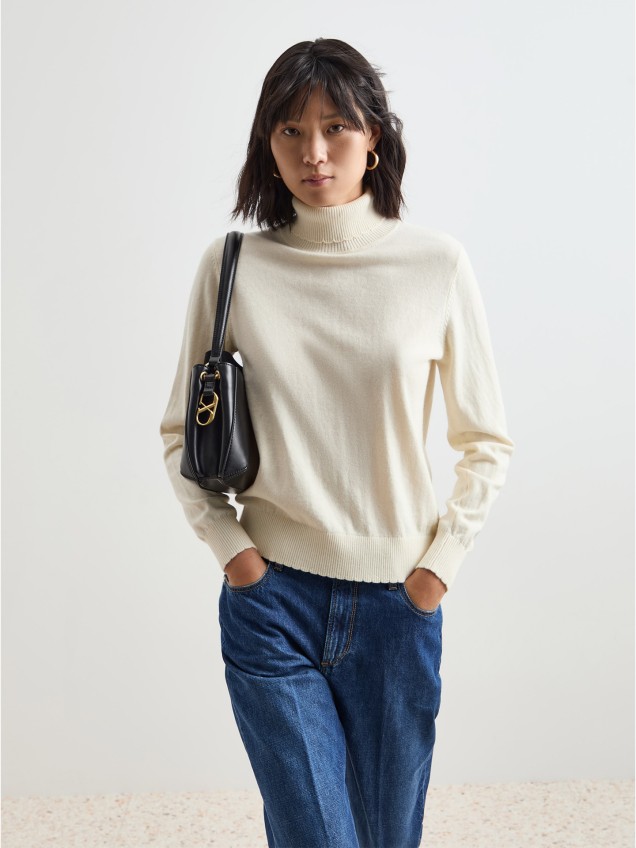 Camisola Gola Alta em Lã