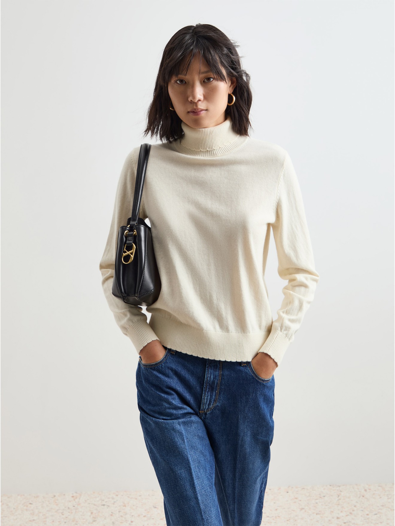 Camisola Gola Alta em Lã