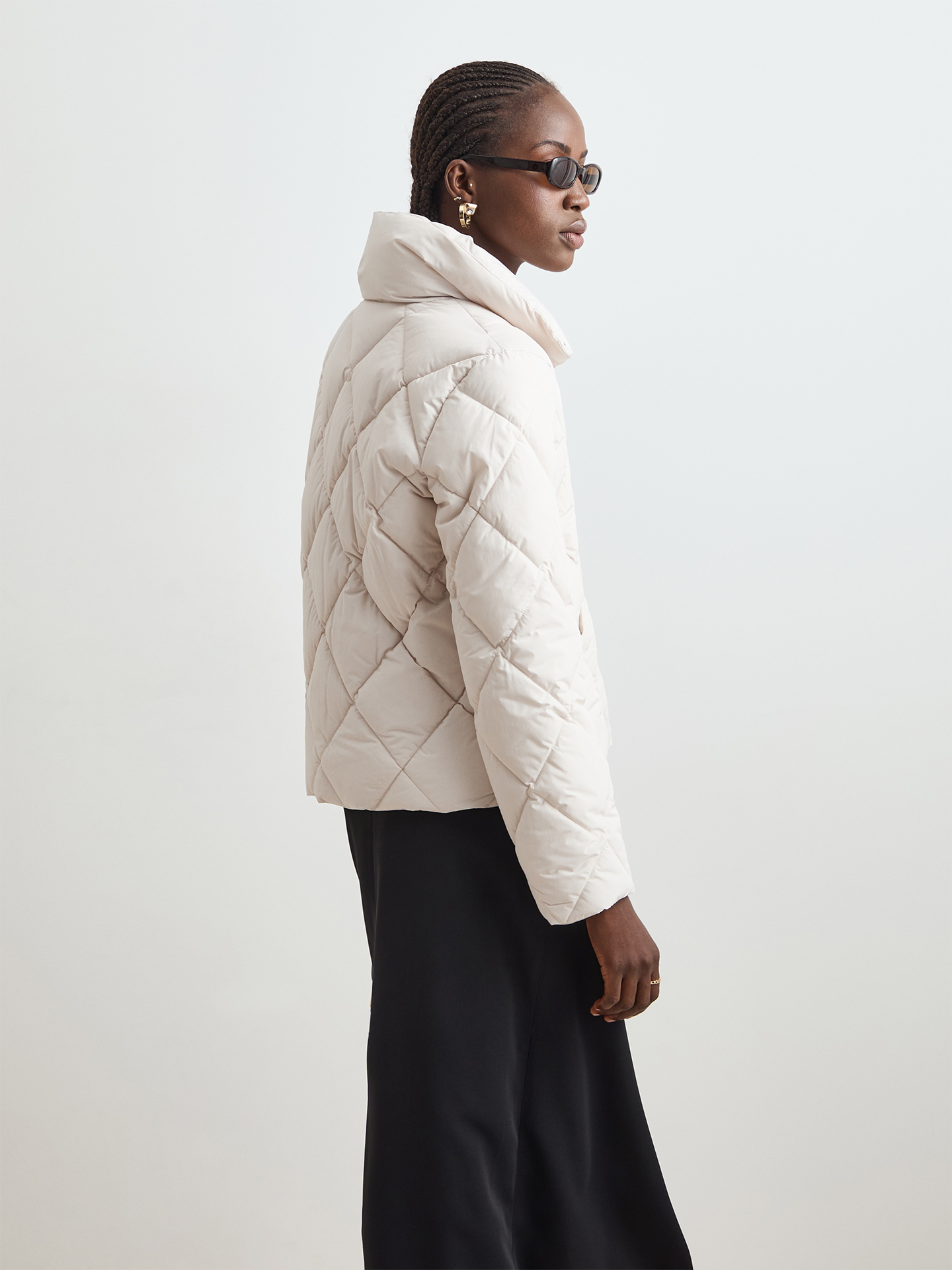 Blusão Acolchoado com Gola Alta