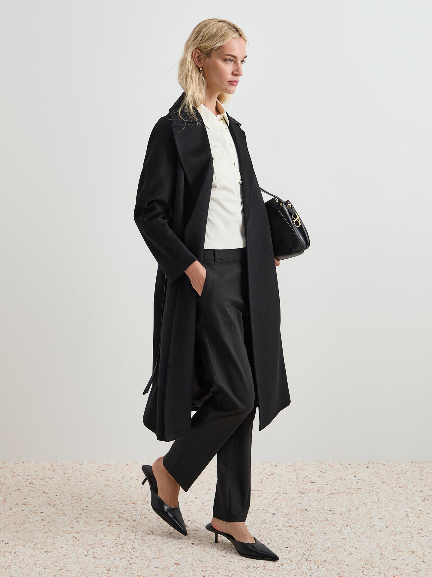 Casaco Comprido de Lã com Cinto