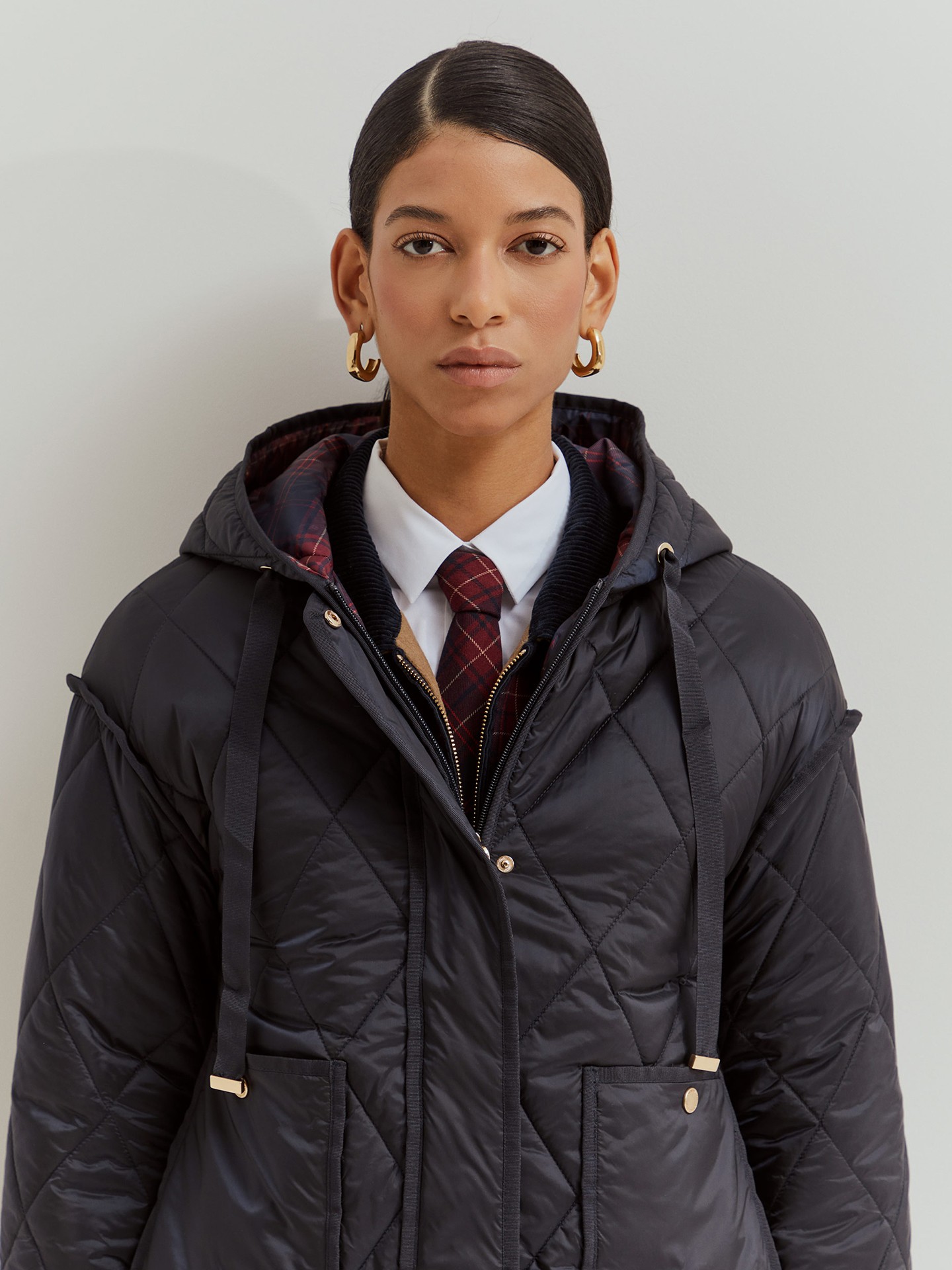 Casaco Acolchoado com Capuz