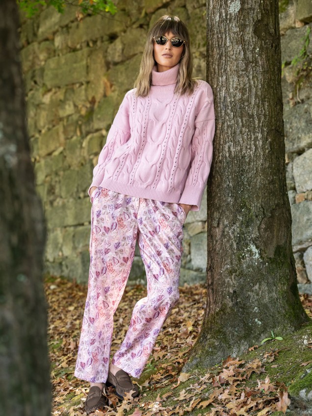 Camisola de Malha com Gola Alta