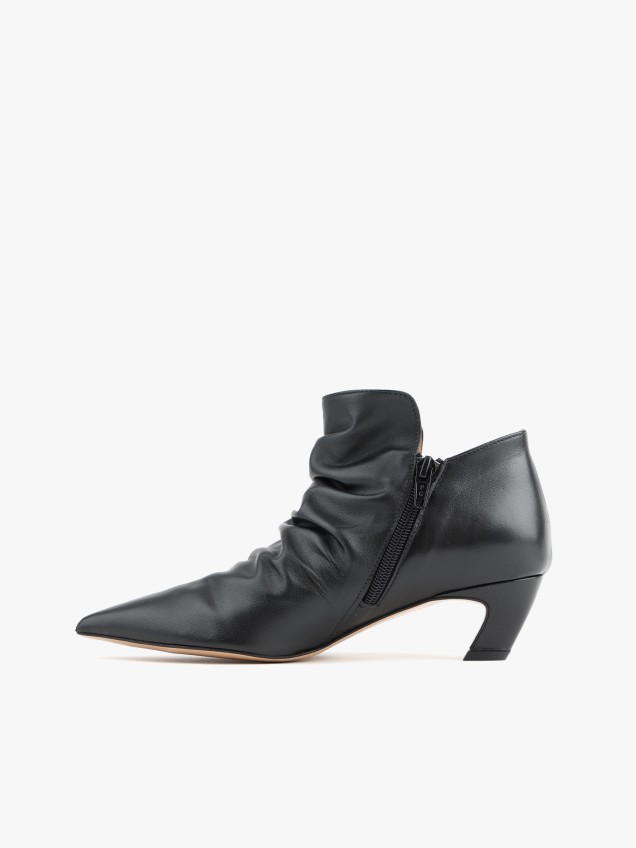 Botins de Salto Baixo