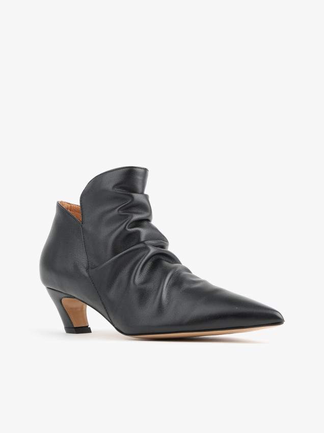 Botins de Salto Baixo