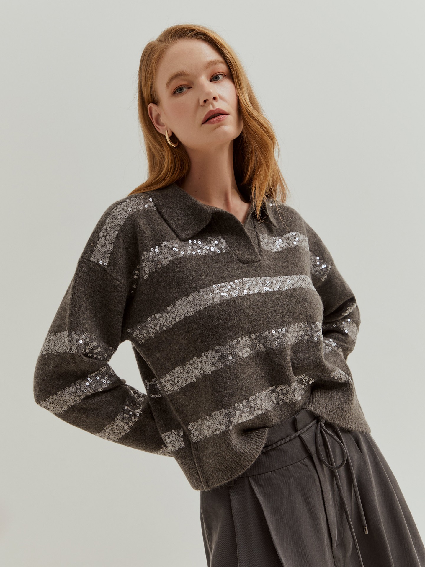 Camisola de Malha com Riscas de Lantejoulas