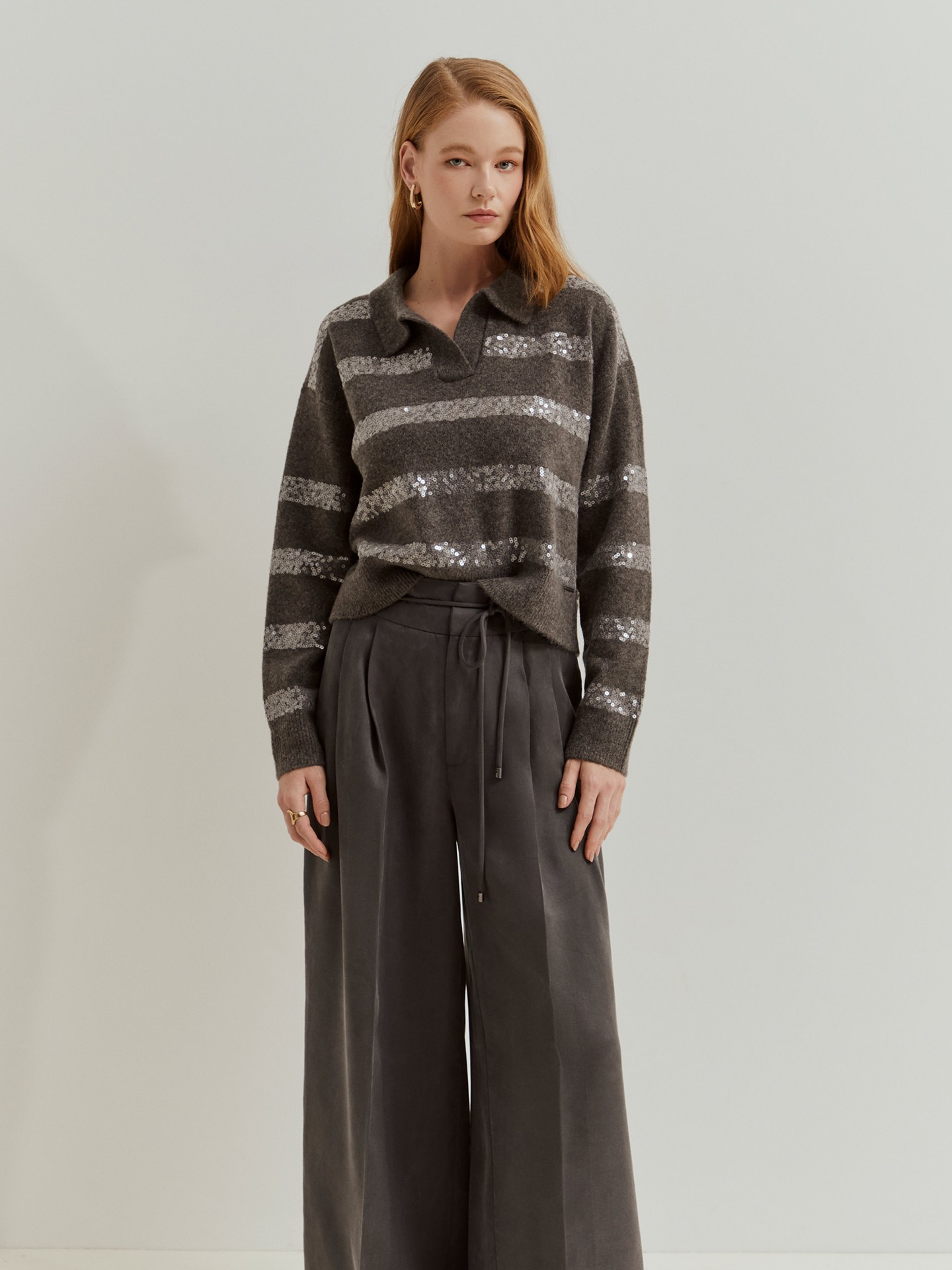 Camisola de Malha com Riscas de Lantejoulas