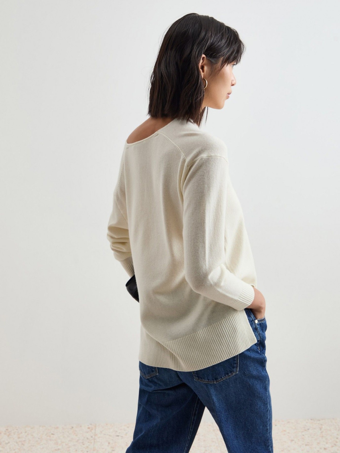 Camisola de L com Decote em V