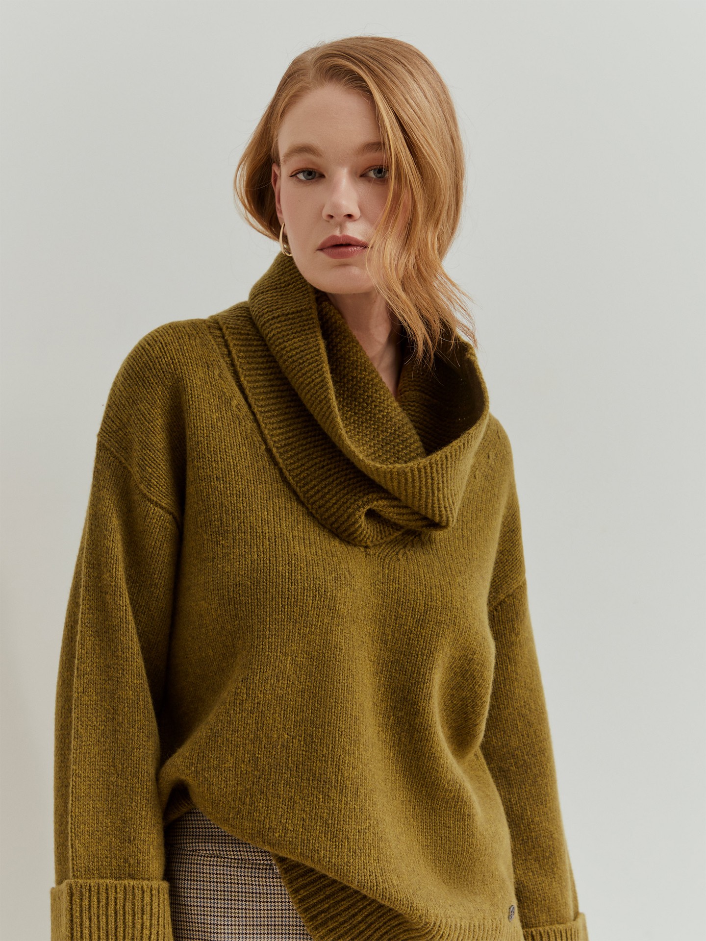 Camisola de Malha com Gola Removível