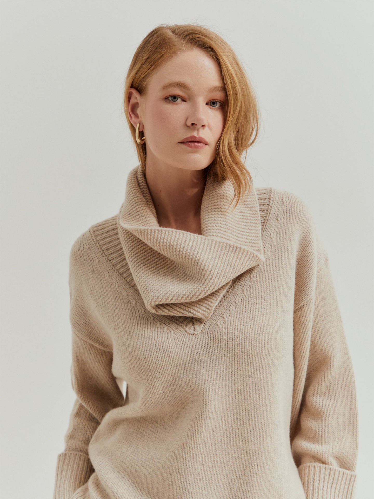 Camisola de Malha com Gola Removível