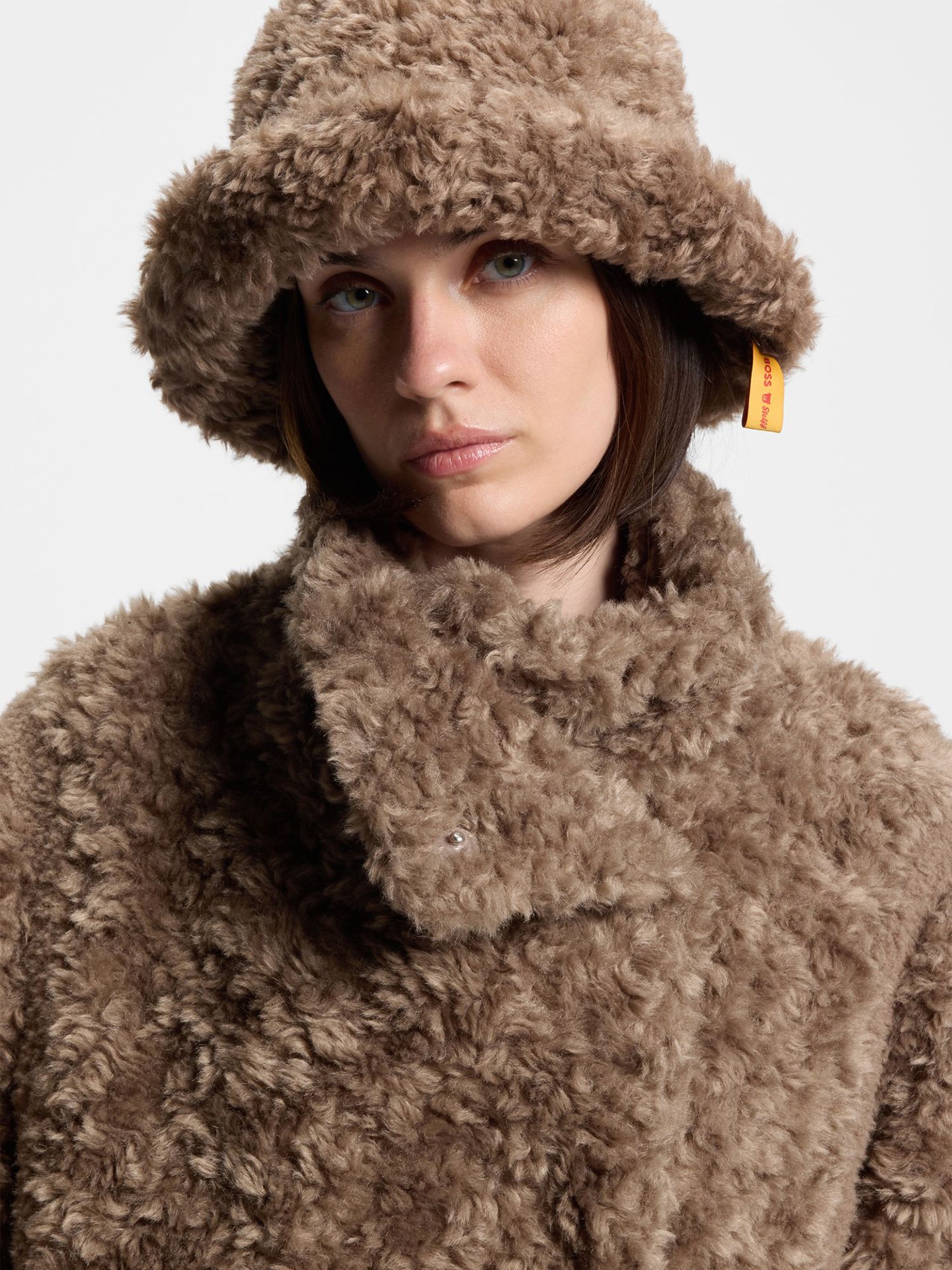 Casaco de Pelo com Gola Subida