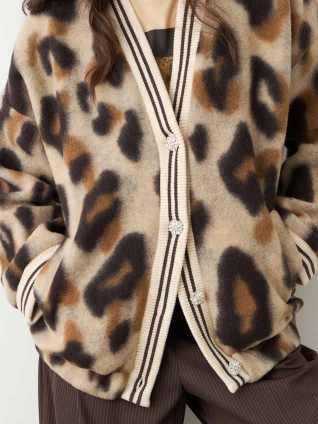 Casaco com Estampado de Leopardo