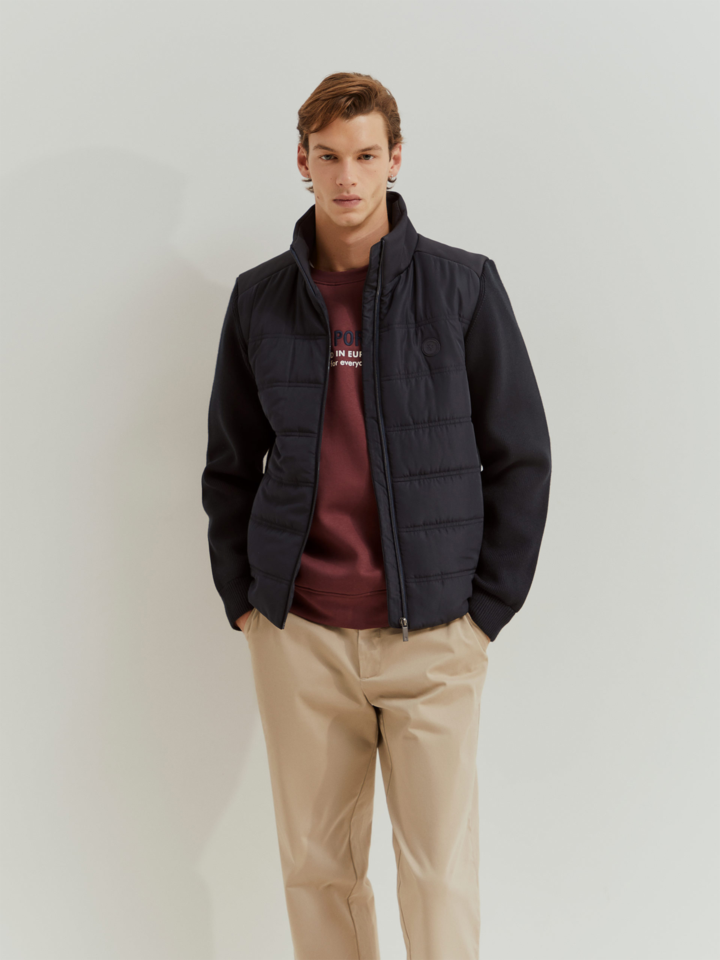 Blusão Combinado com Mangas em Malha