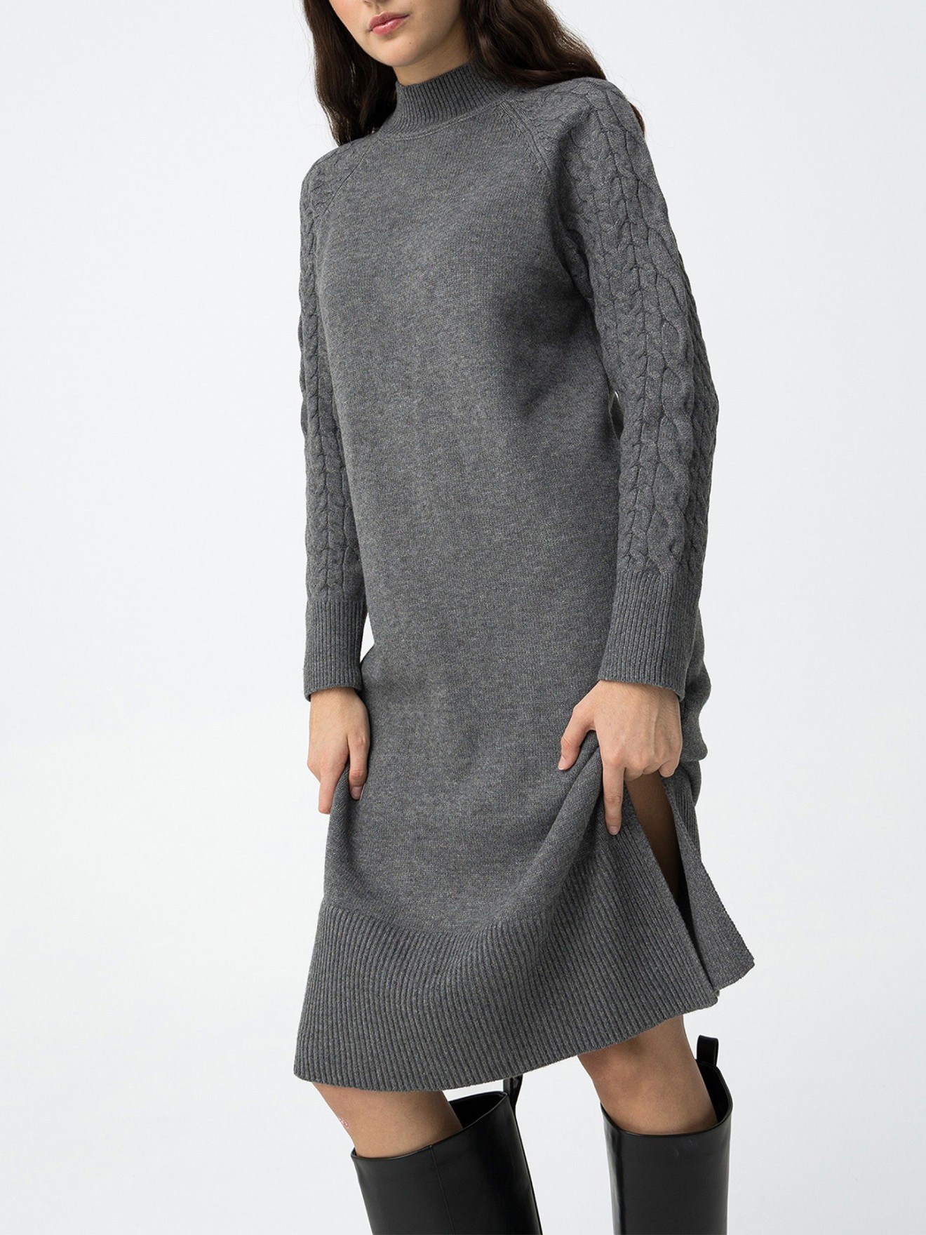 Vestido de Malha com Gola Subida