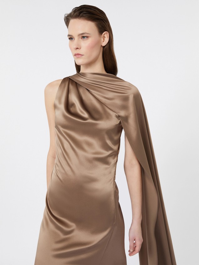 Vestido Comprido de Cetim Radura