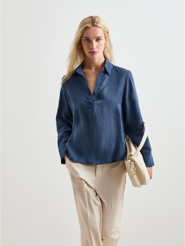 Blusa com Decote em V