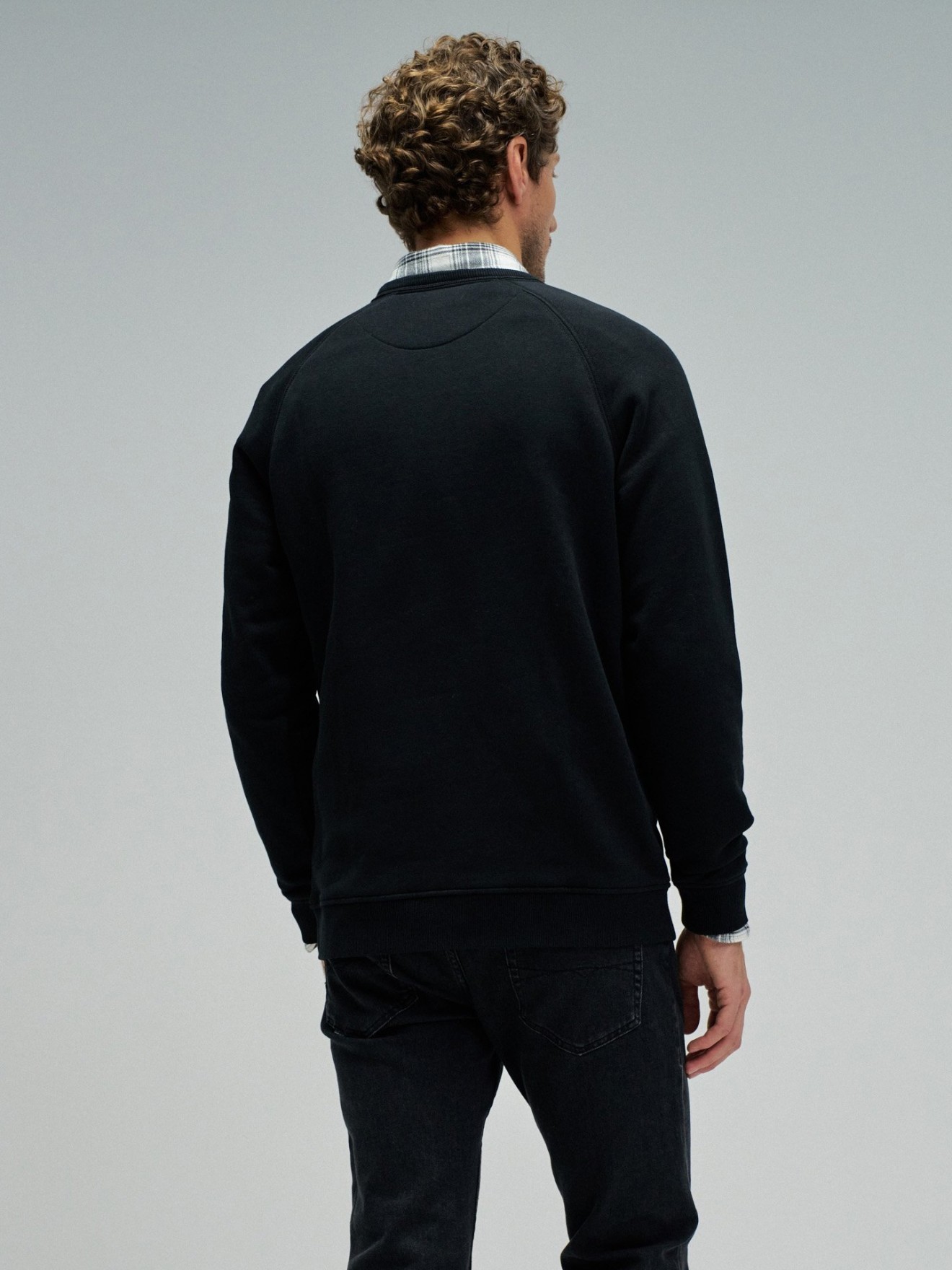 Sweatshirt com Gola Redonda