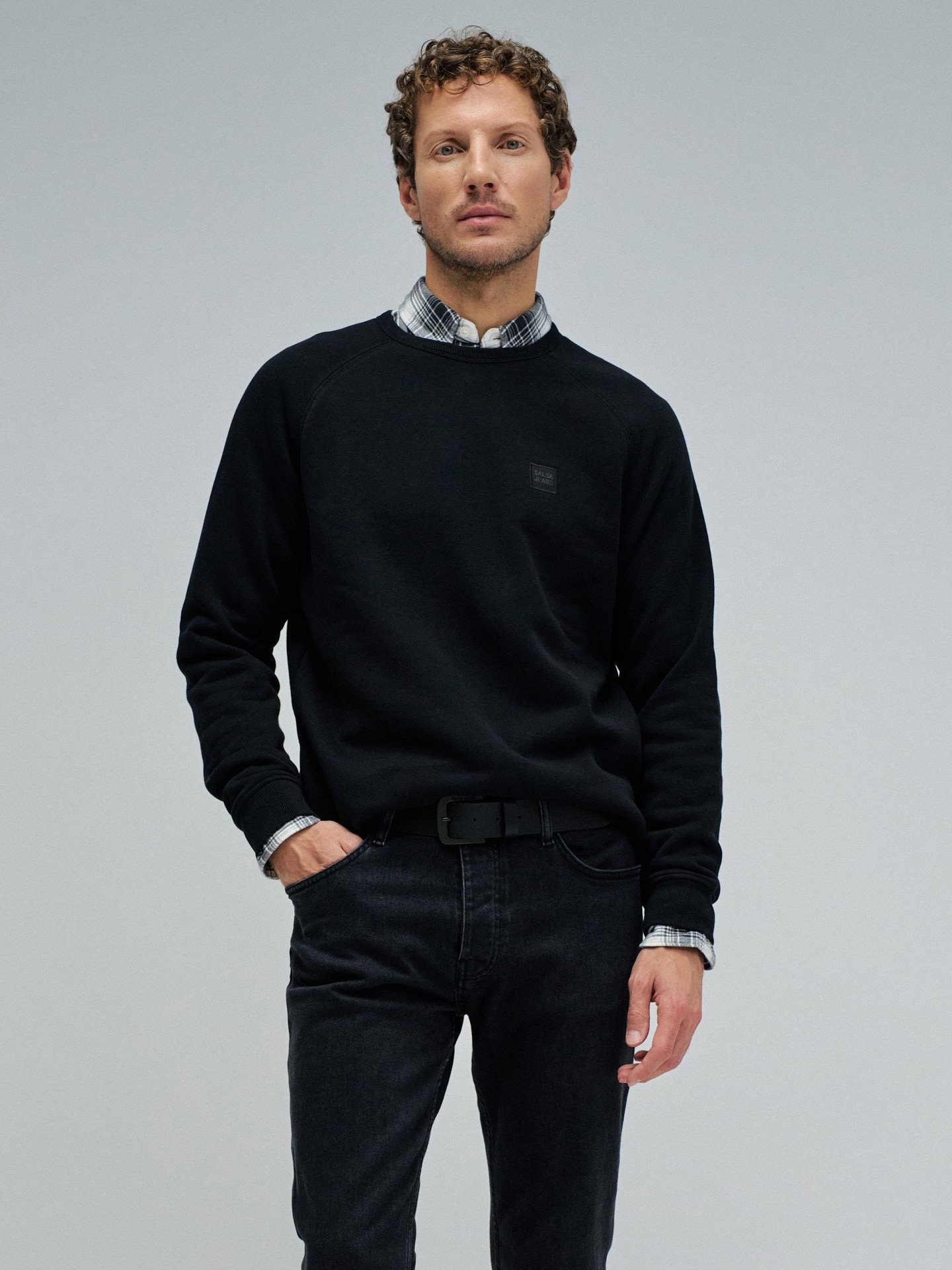 Sweatshirt com Gola Redonda