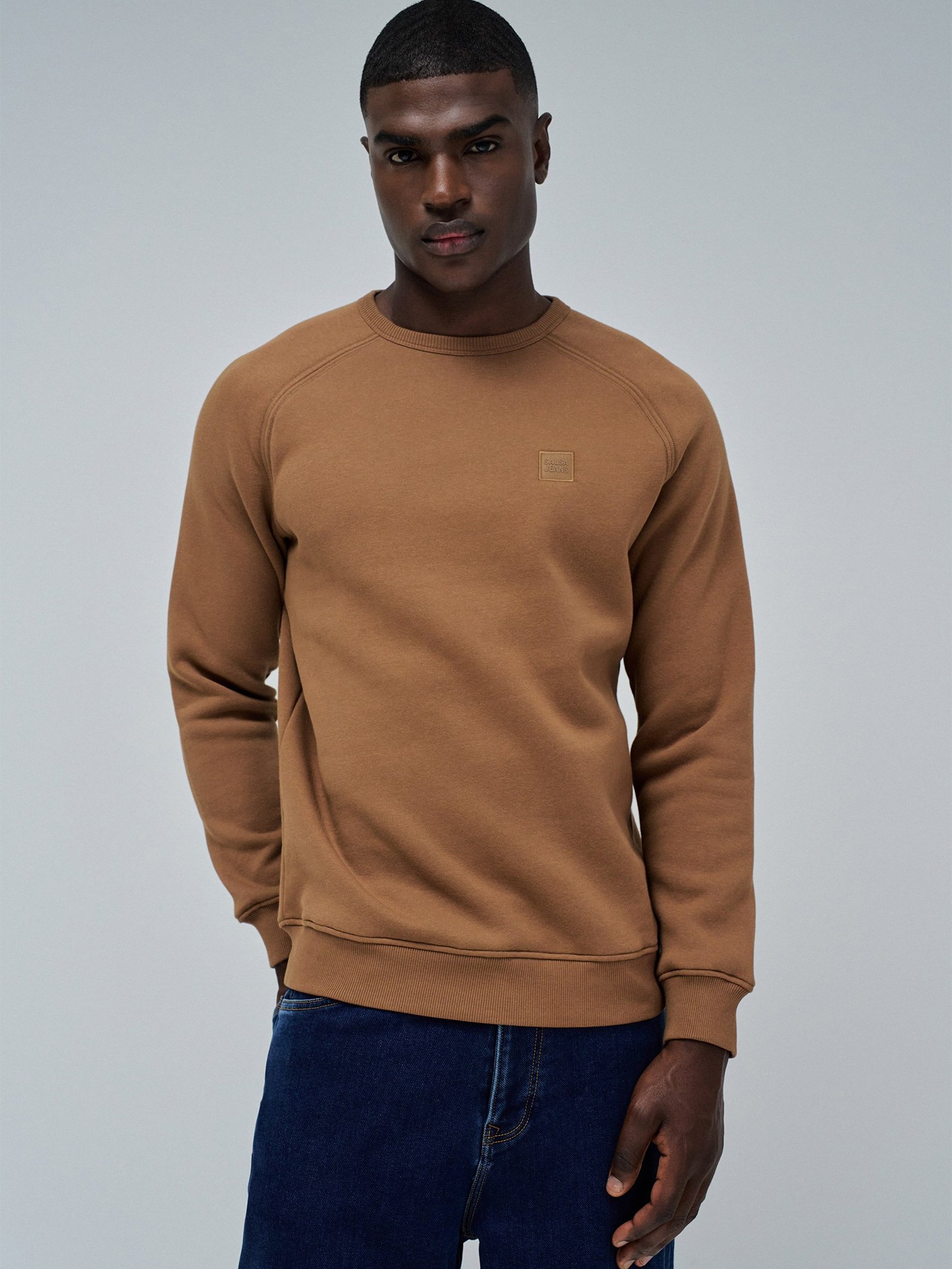 Sweatshirt com Gola Redonda