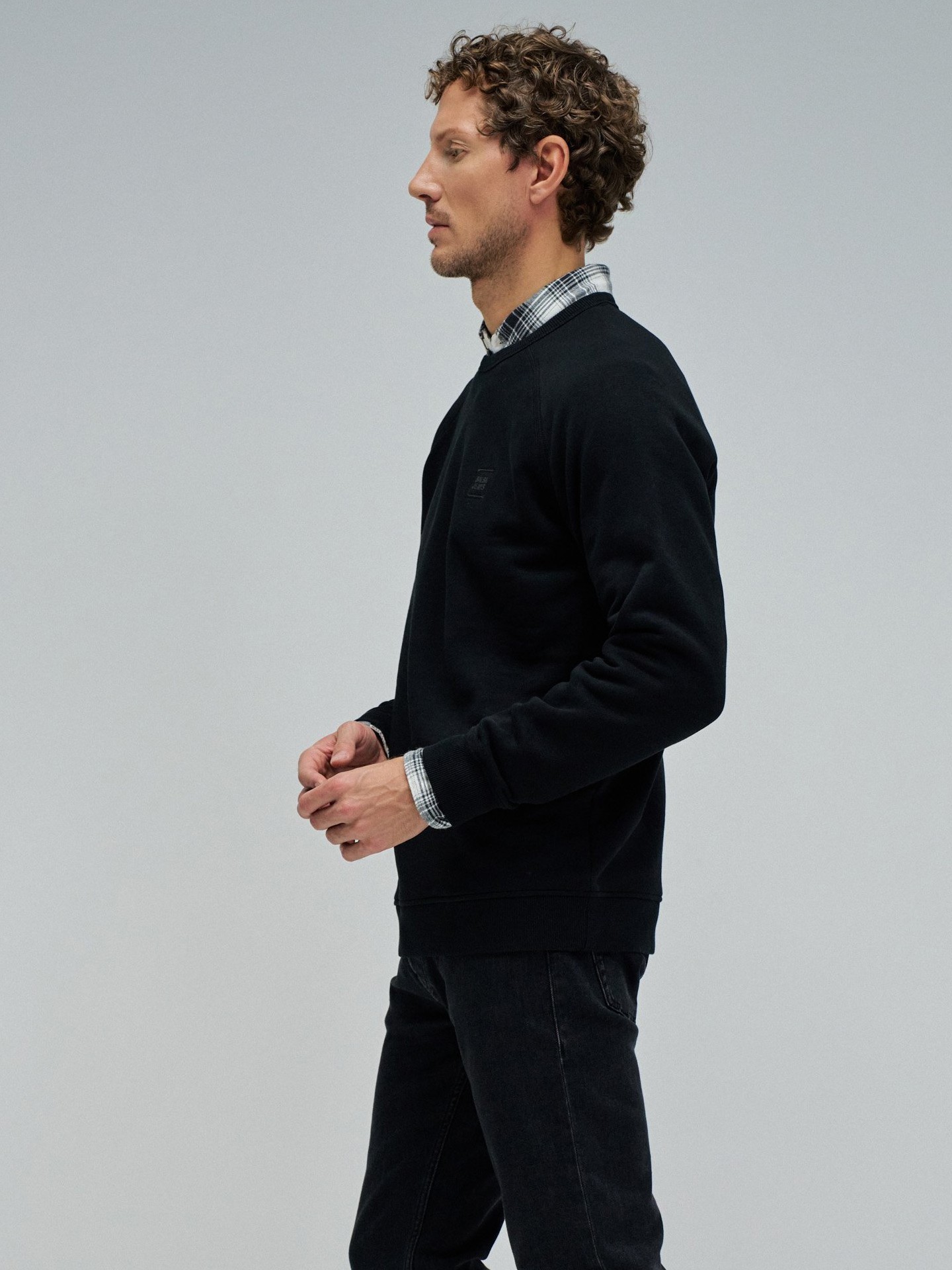 Sweatshirt com Gola Redonda