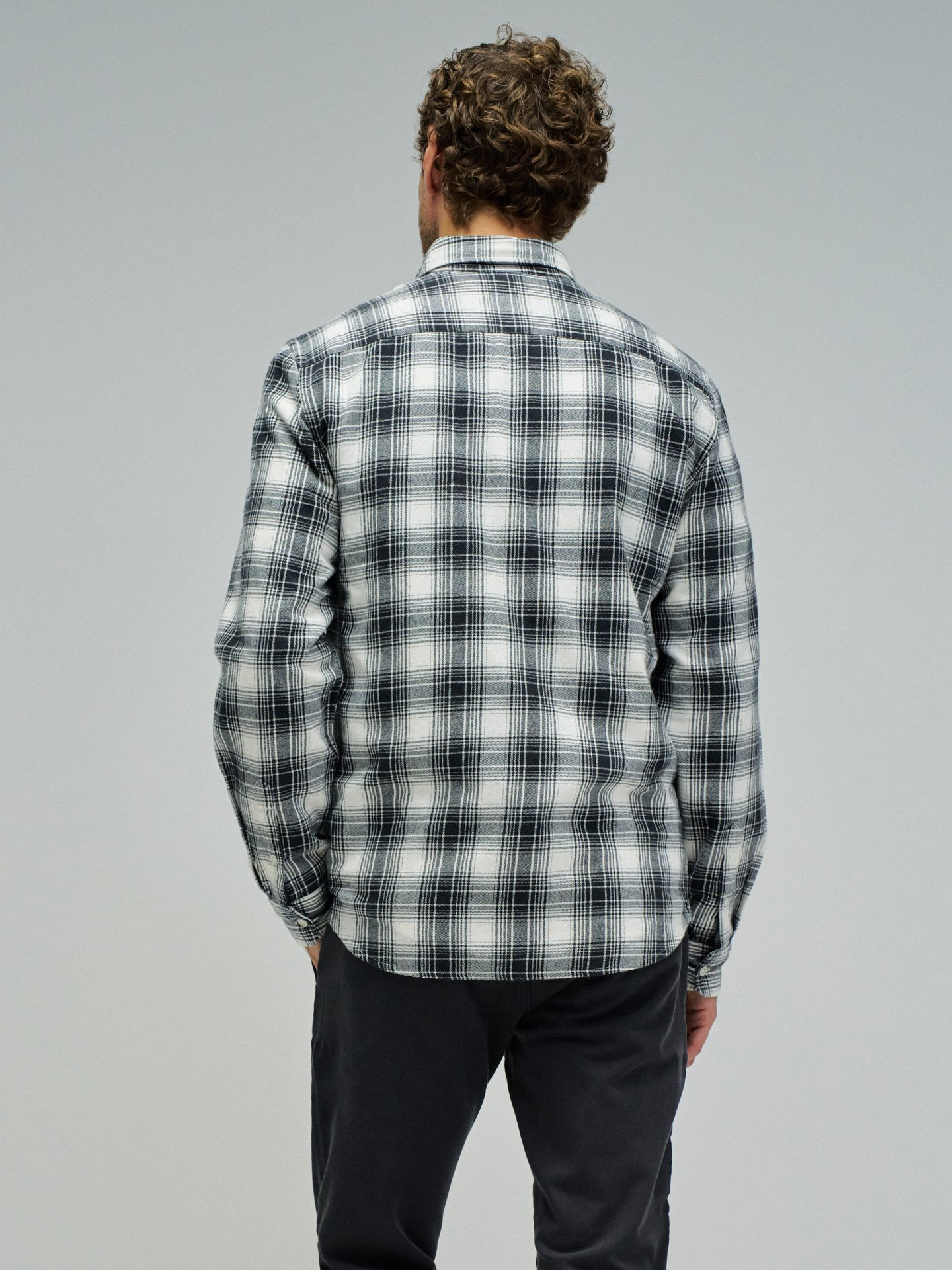 Camisa com Padrão Xadrez