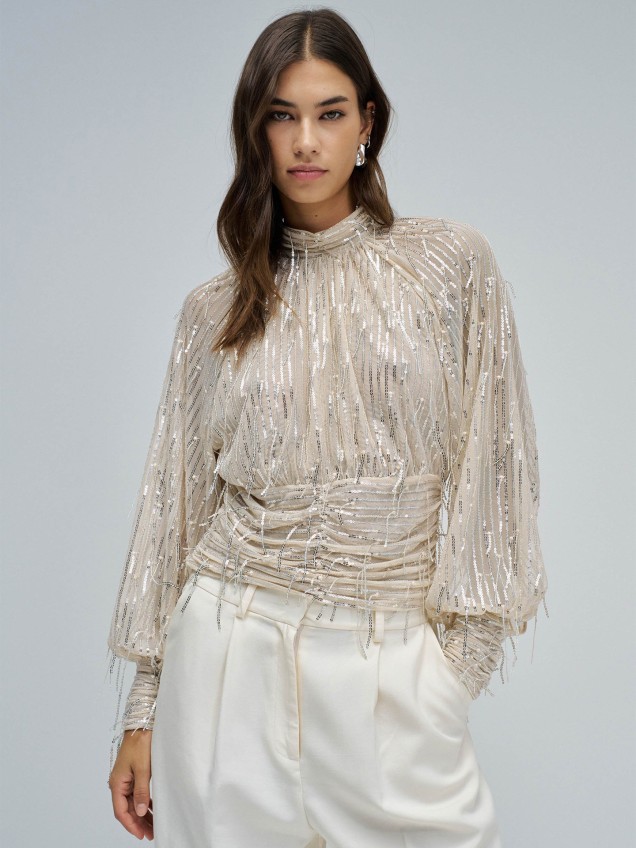 Blusa de Gola Subida com Lantejoulas