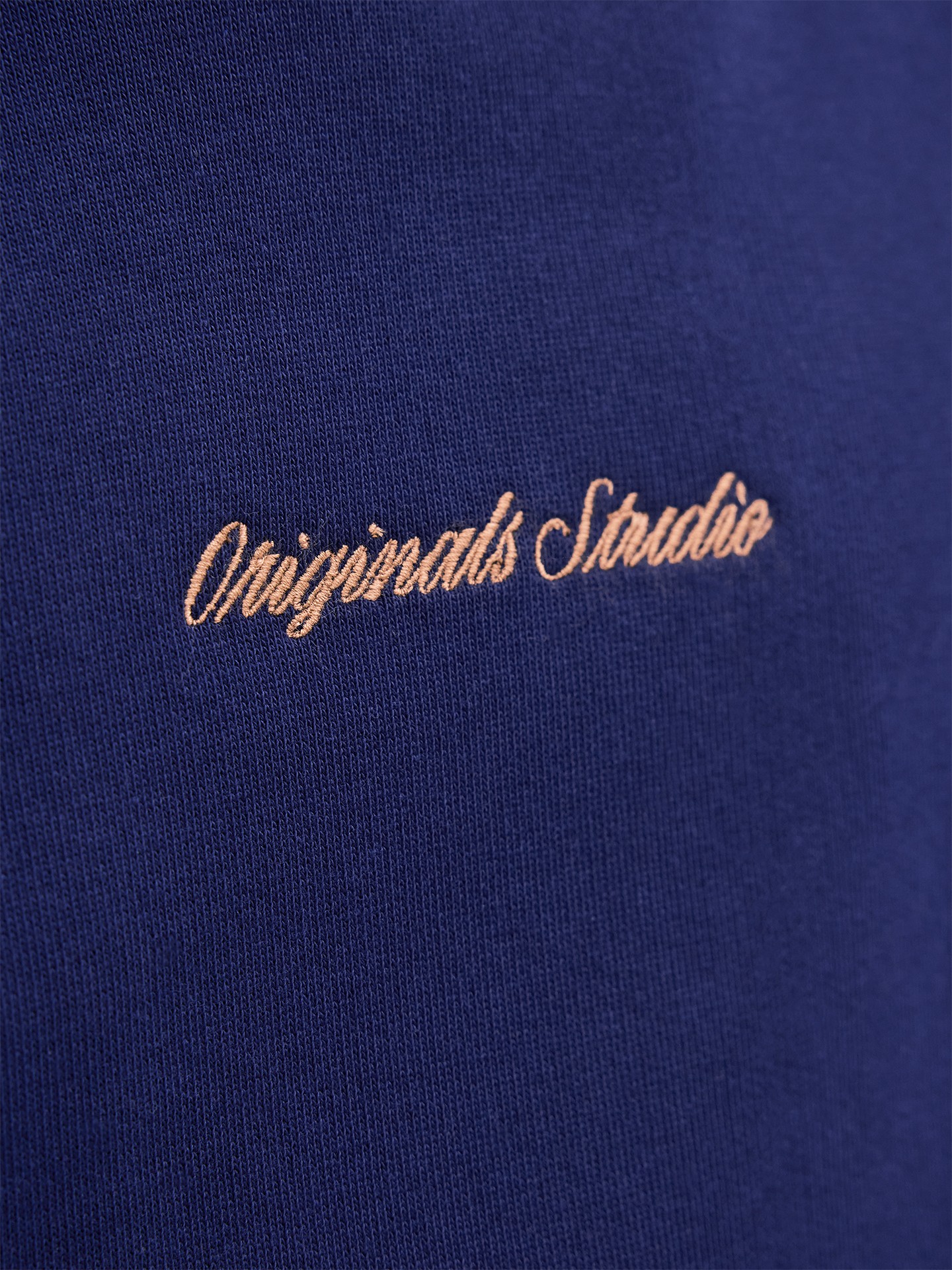 Sweatshirt com Capuz