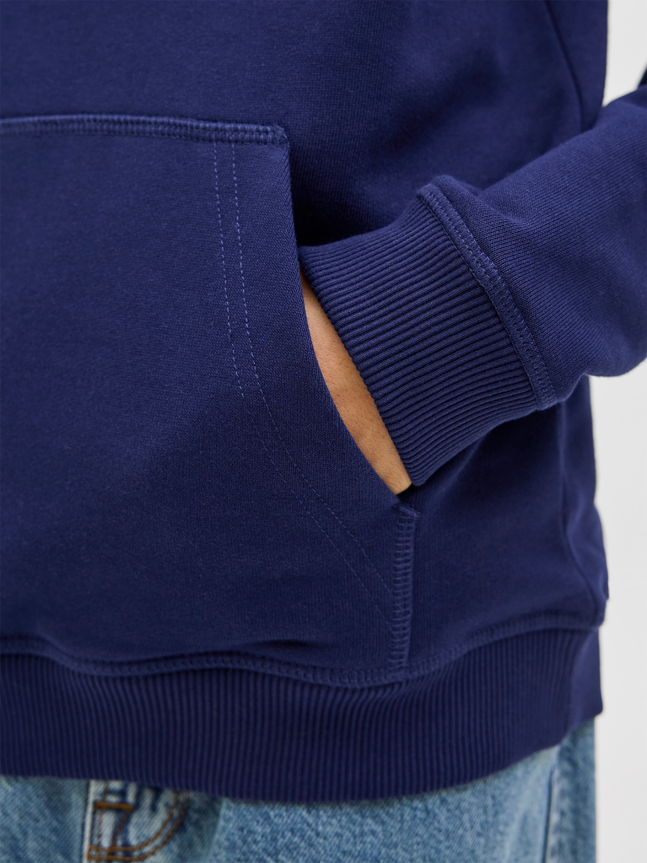 Sweatshirt com Capuz