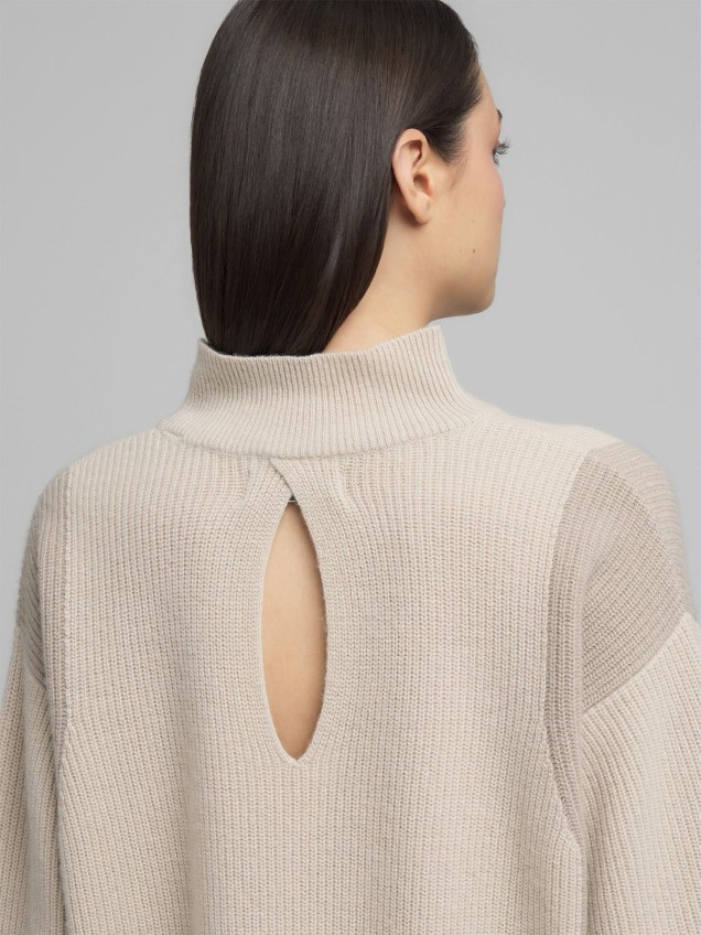 Camisola de Malha com Gola Alta