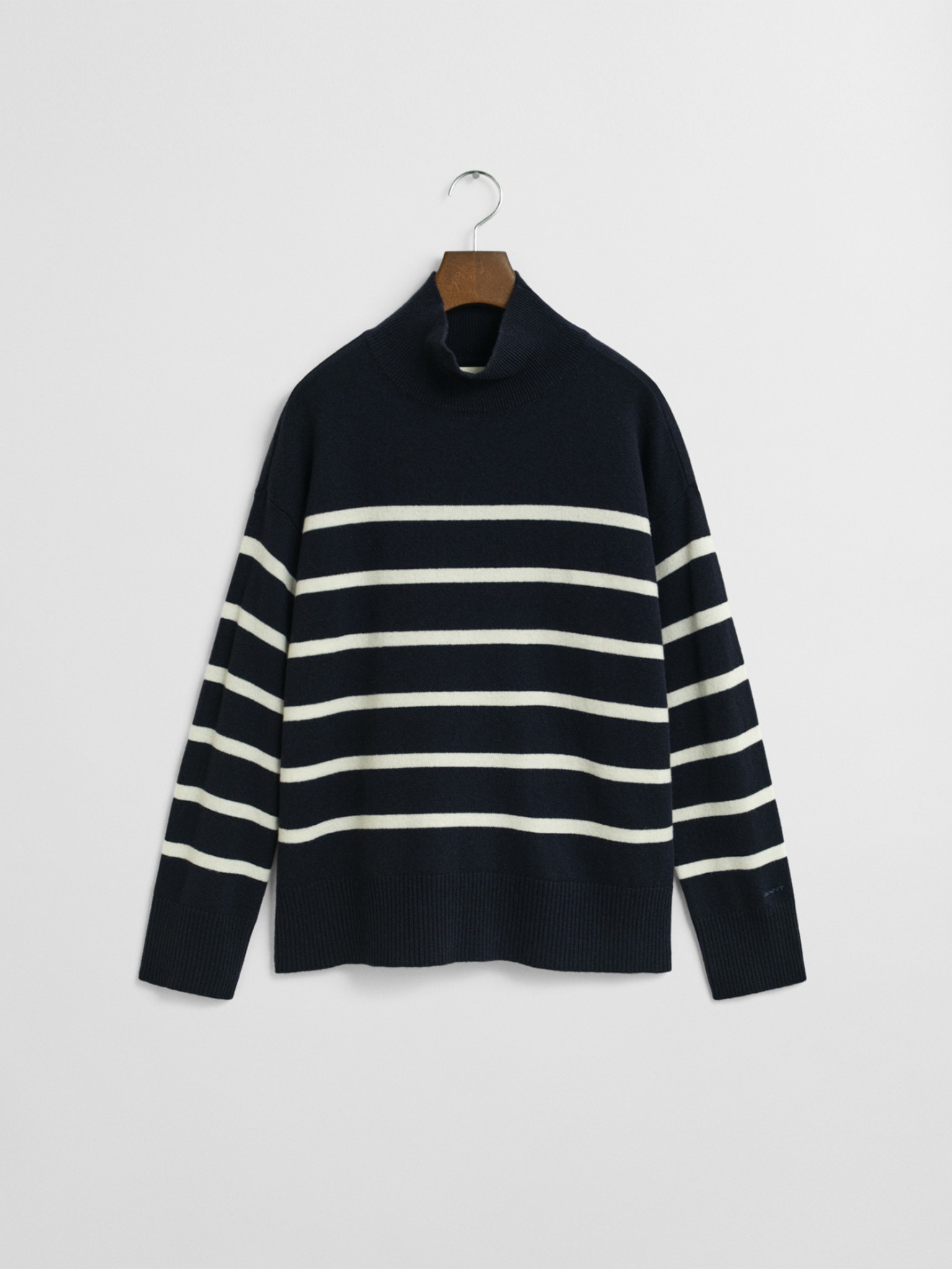 Camisola de Malhas �s Riscas