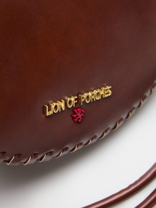 Mala de Tiracolo em Formato Meia-lua