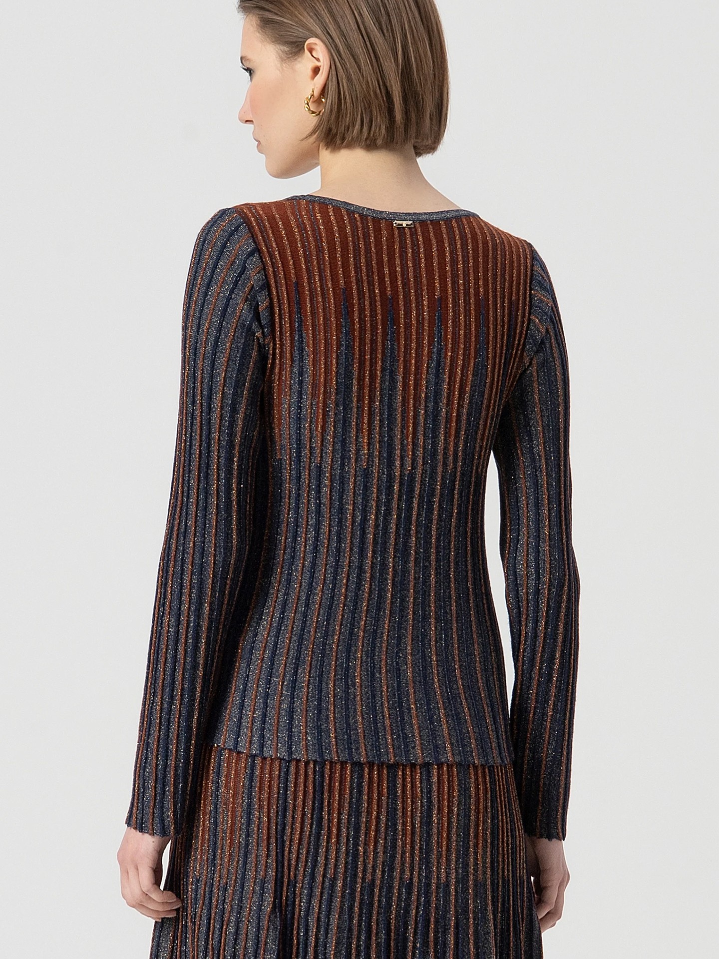 Camisola de Malha Canelada em Lã e Lurex