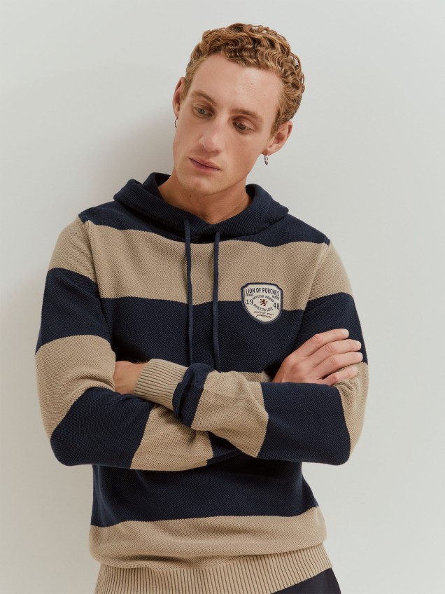 Camisola de Malha com Capuz