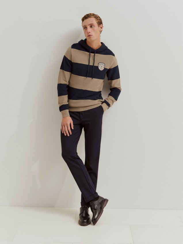 Camisola de Malha com Capuz