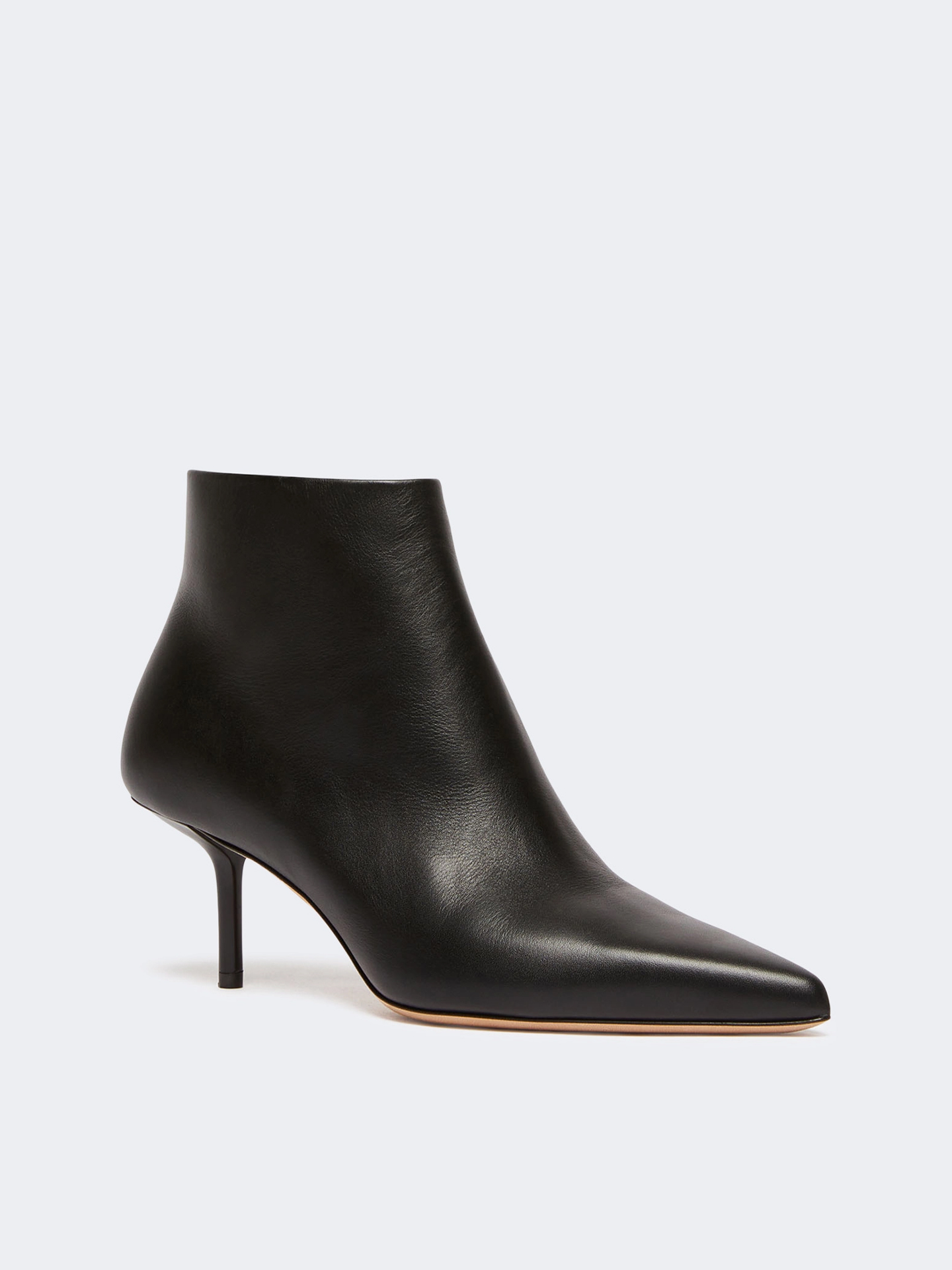 Botins em Pele com Salto Lightbootie