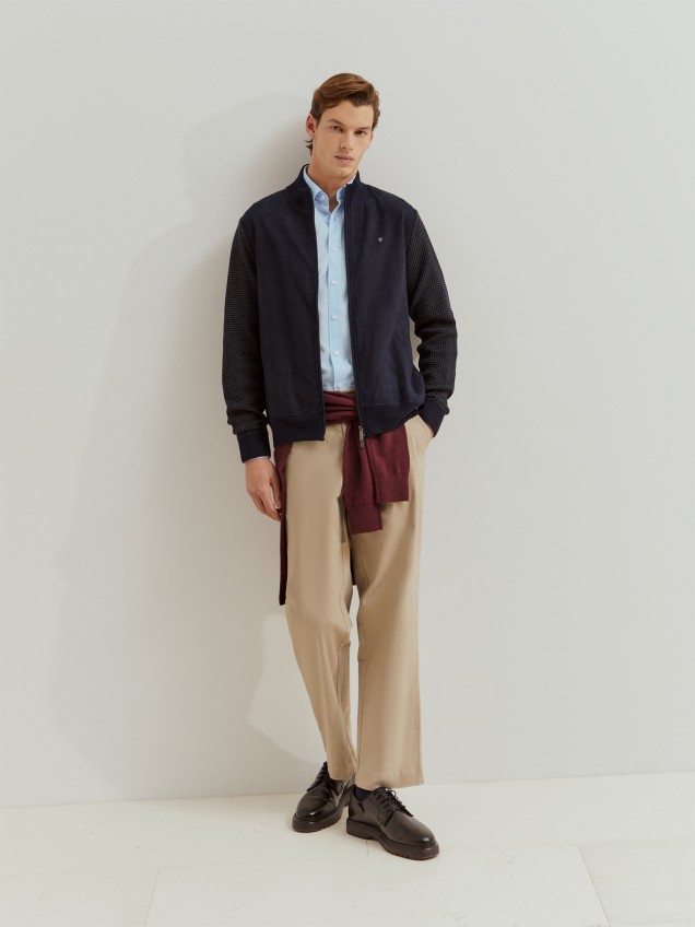 Casaco Combinado de Gola Alta