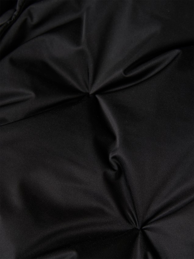 Colete Acolchoado com Gola Alta