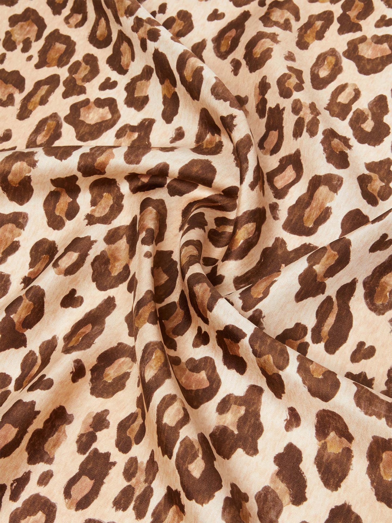 Len�o Quadrado de Seda WKAONESTONEW