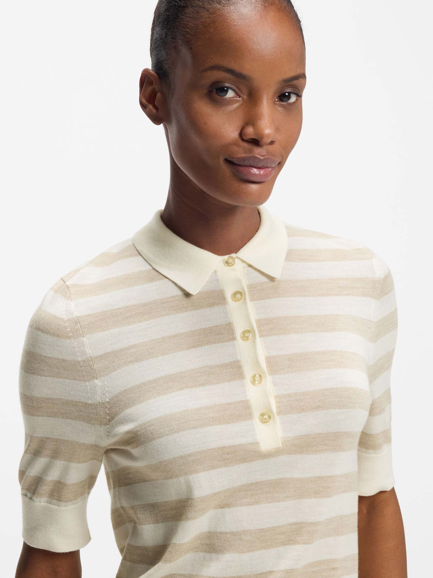 Polo de Manga Curta em Lã