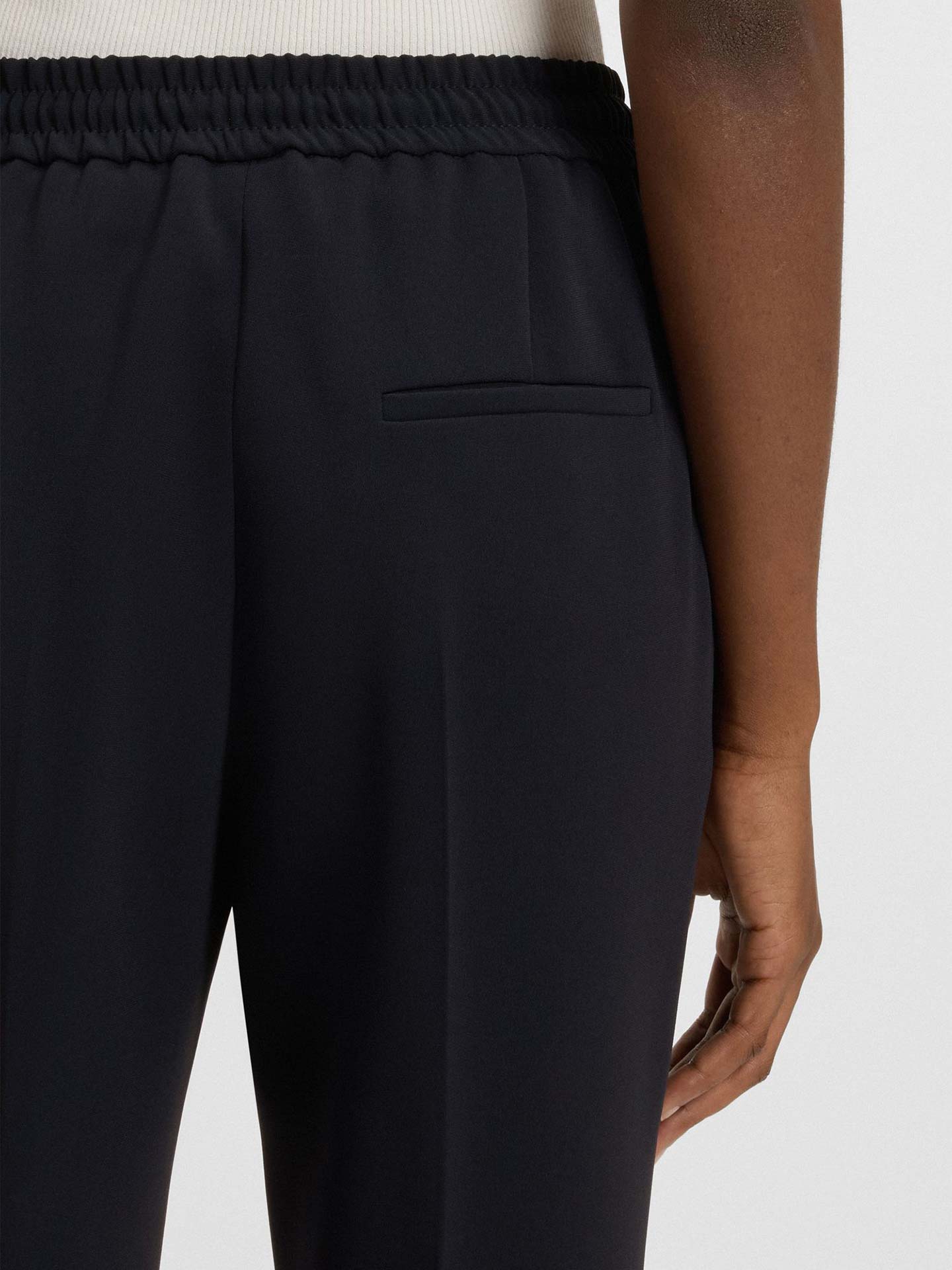 Calças Cropped com Cintura Elástica