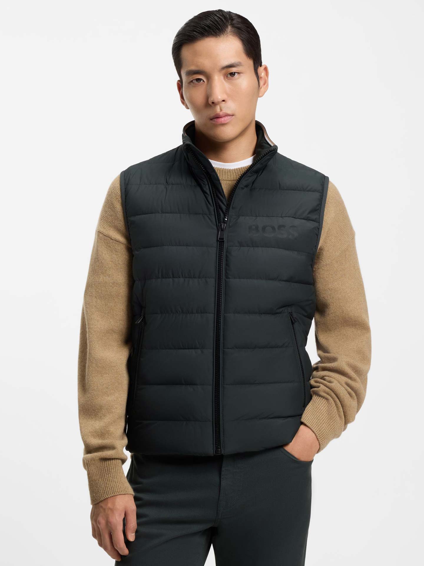 Colete Acolchoado com Gola Subida