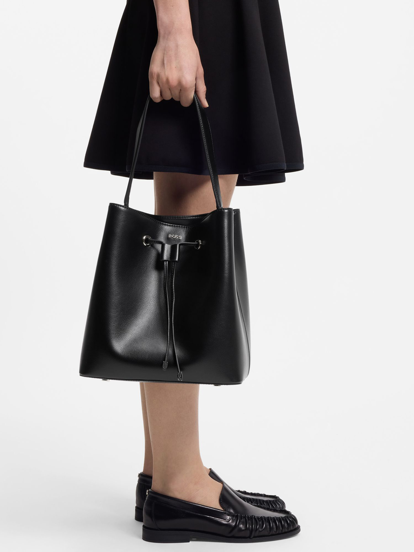 Bucket Bag Efeito Pele