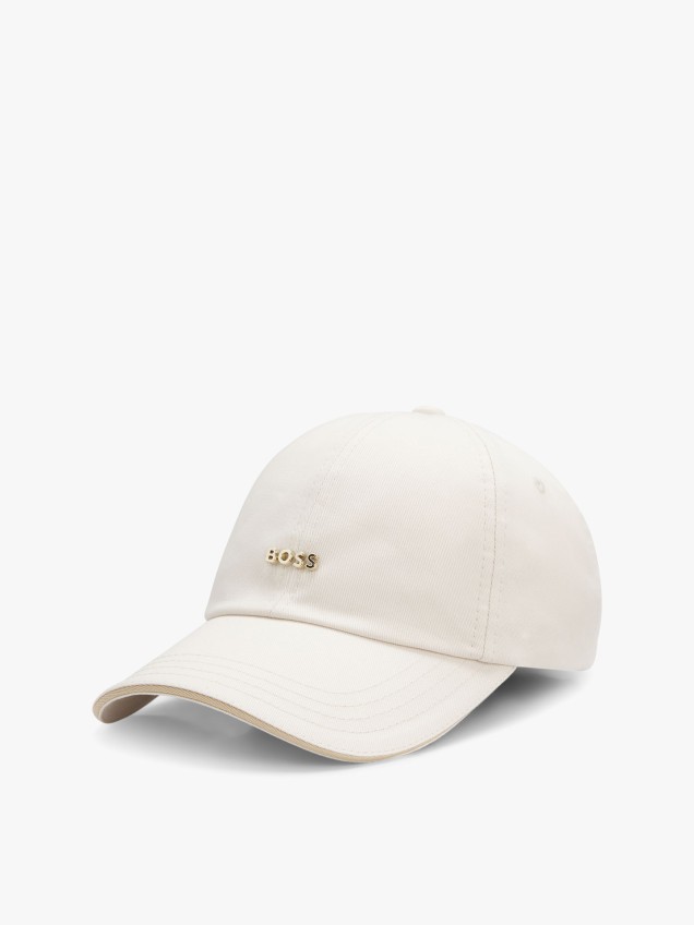 Boné com Logótipo Metálico