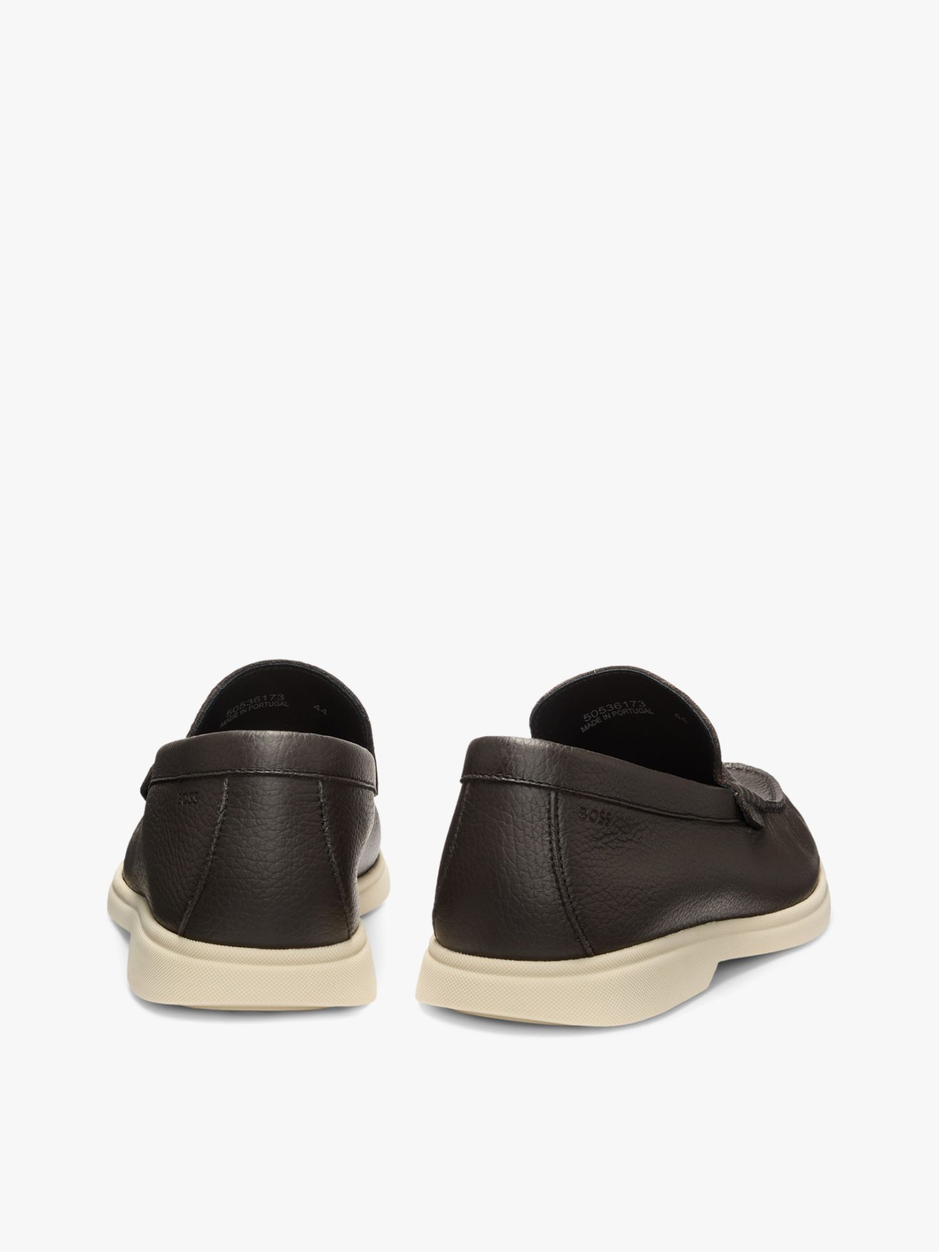 Mocassins Slip-On em Pele